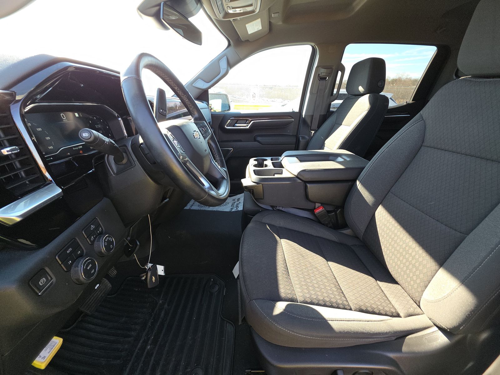 2023 Chevrolet Silverado 1500 LT AWD