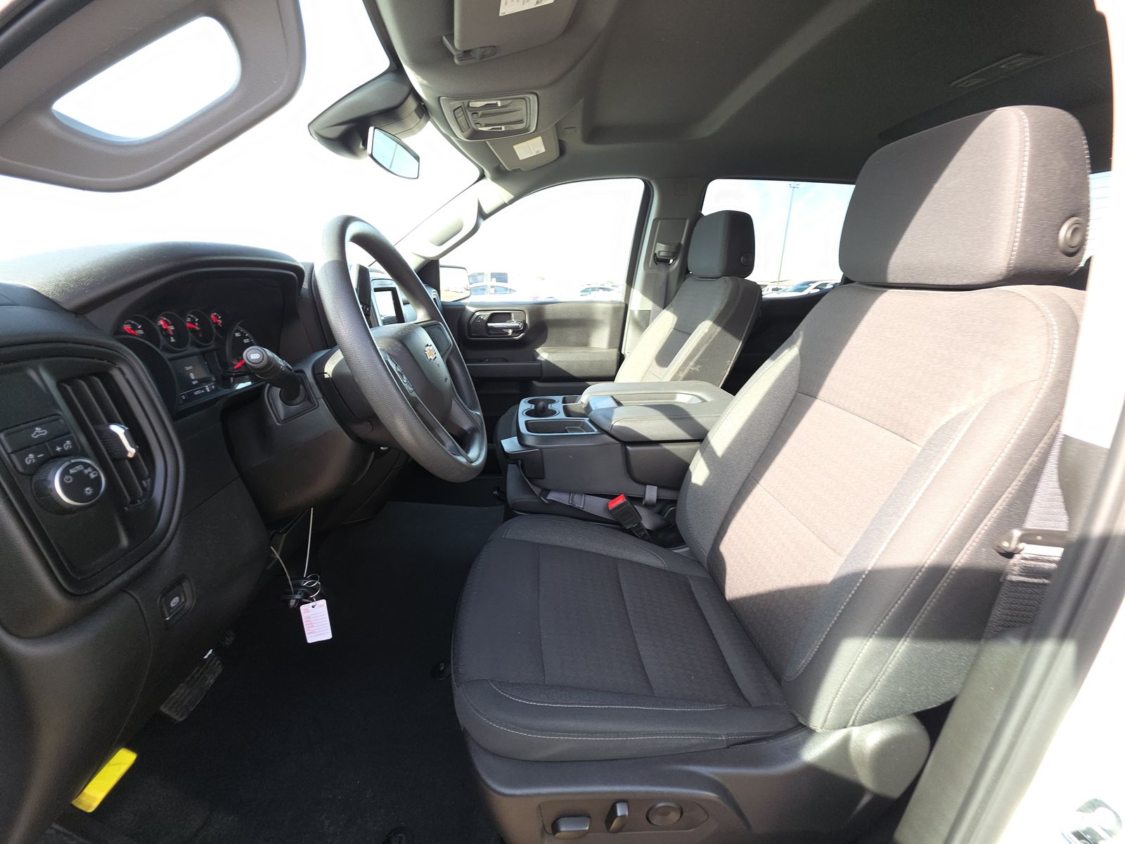 2024 Chevrolet Silverado 1500 Custom RWD