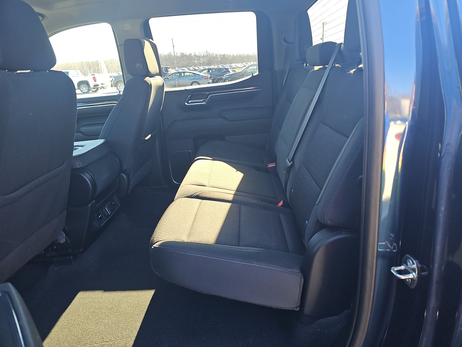 2023 Chevrolet Silverado 1500 LT AWD