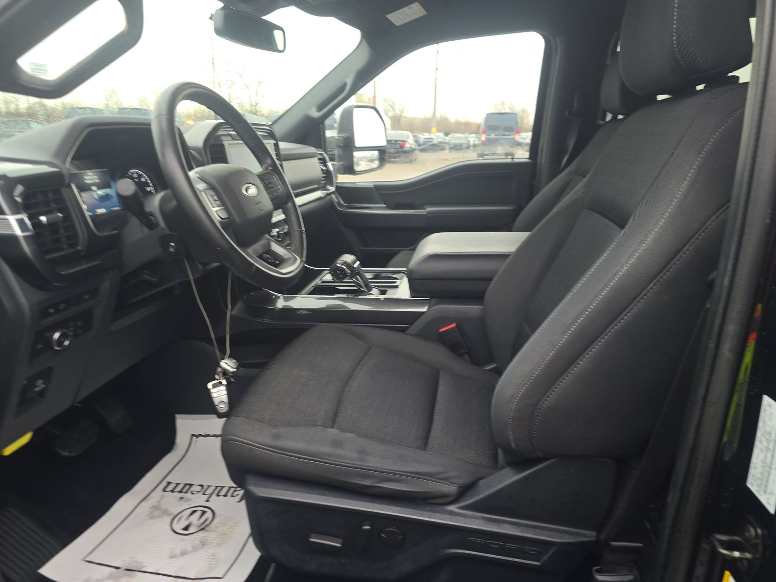 2023 Ford F-150 XLT AWD