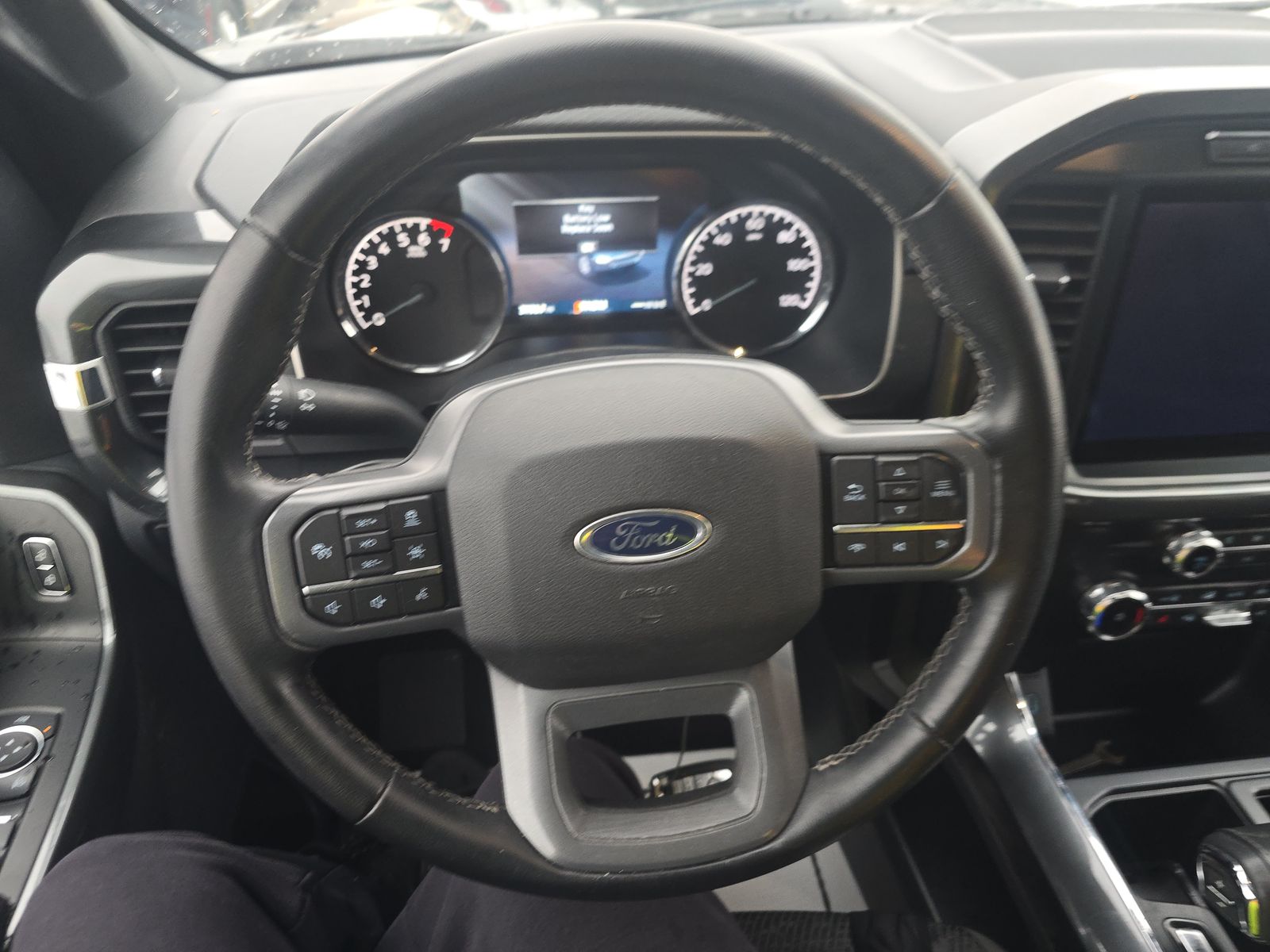 2023 Ford F-150 XLT AWD