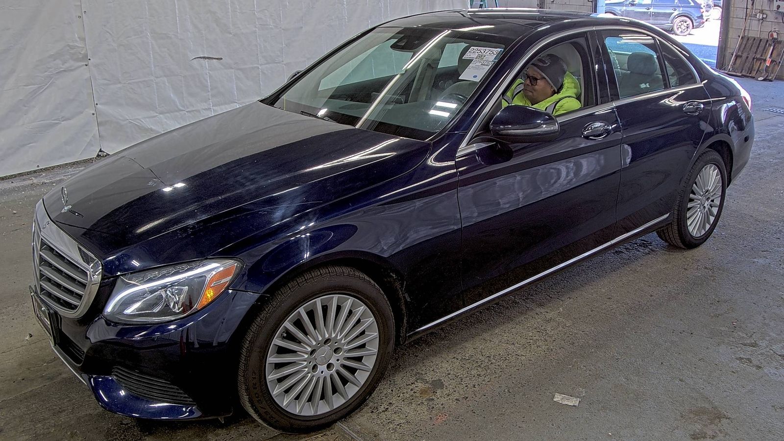 2017 Mercedes-Benz C 300 4MATIC Sedan w/Luxury Pkg