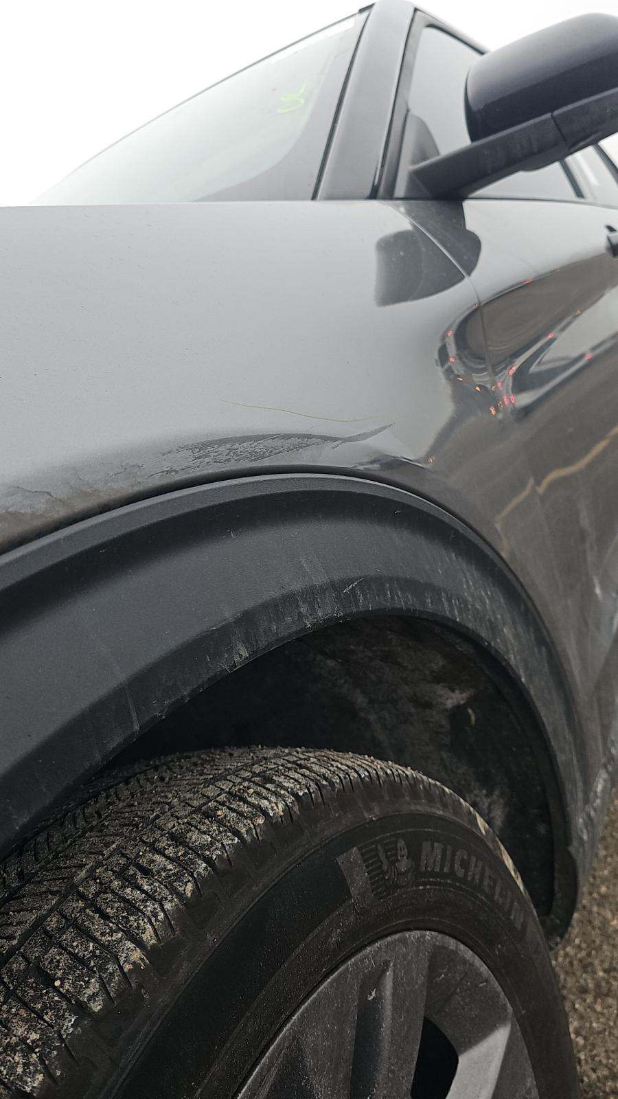 2023 Ford Explorer XLT AWD