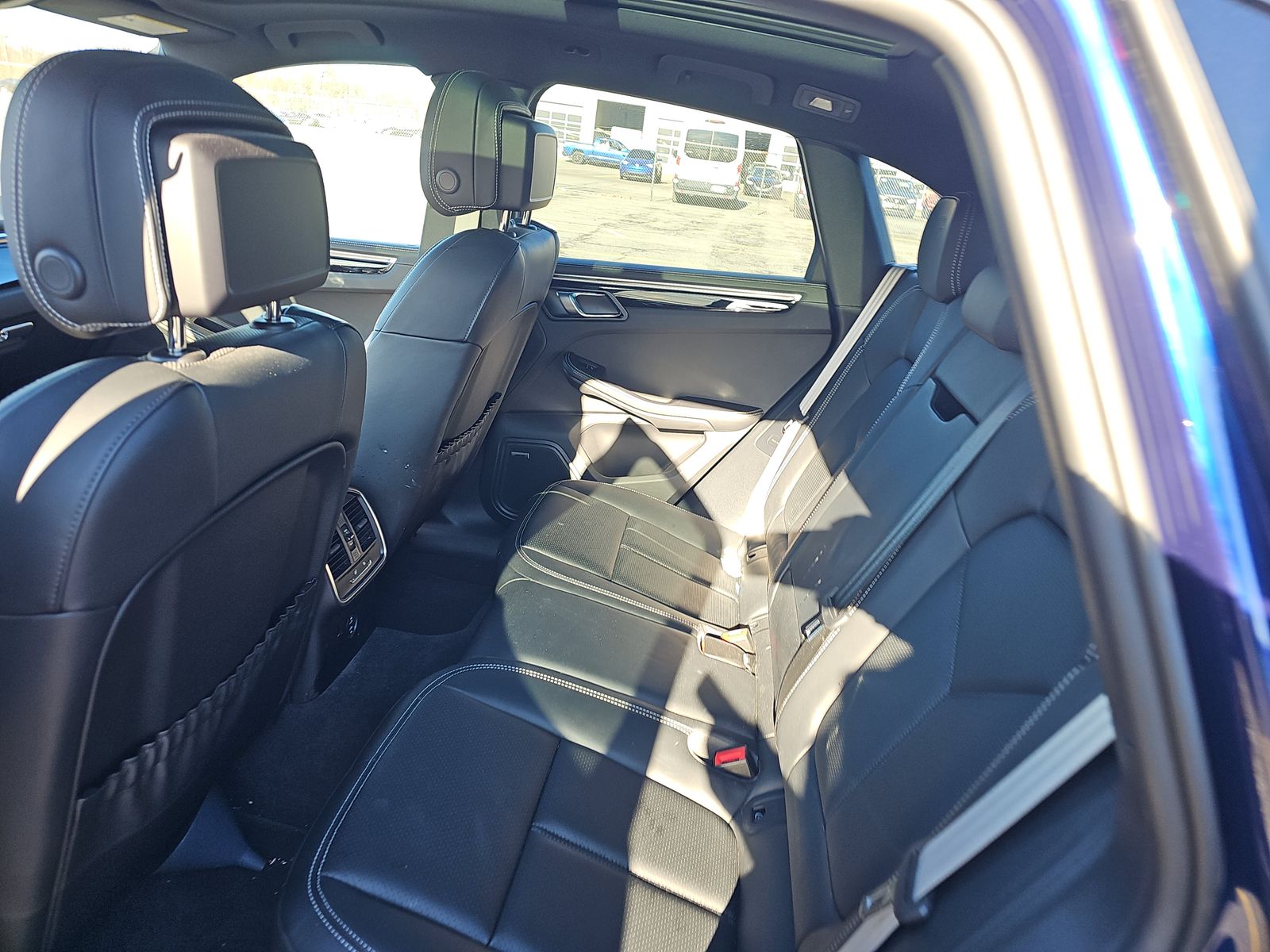 2024 Porsche Macan T AWD