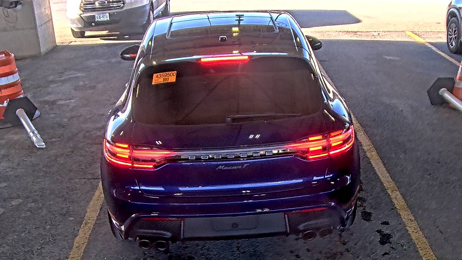 2024 Porsche Macan T AWD