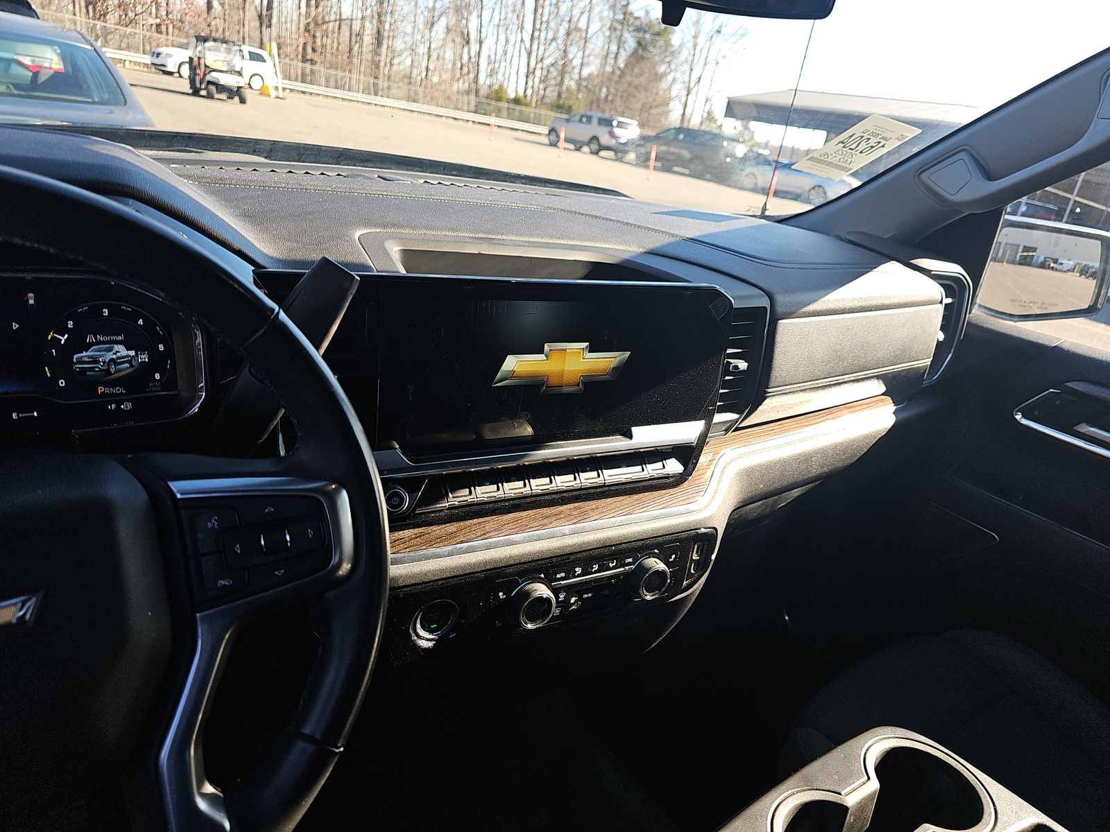 2023 Chevrolet Silverado 1500 LT AWD