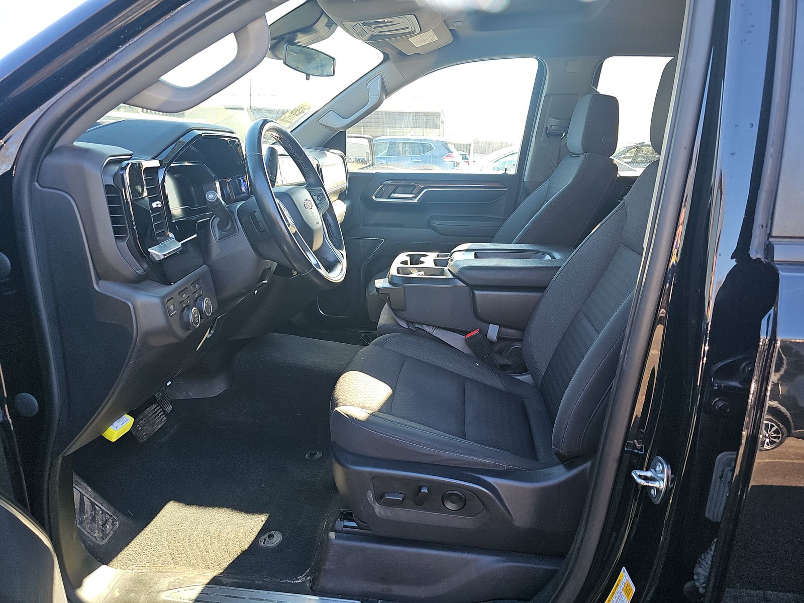 2023 Chevrolet Silverado 1500 LT AWD