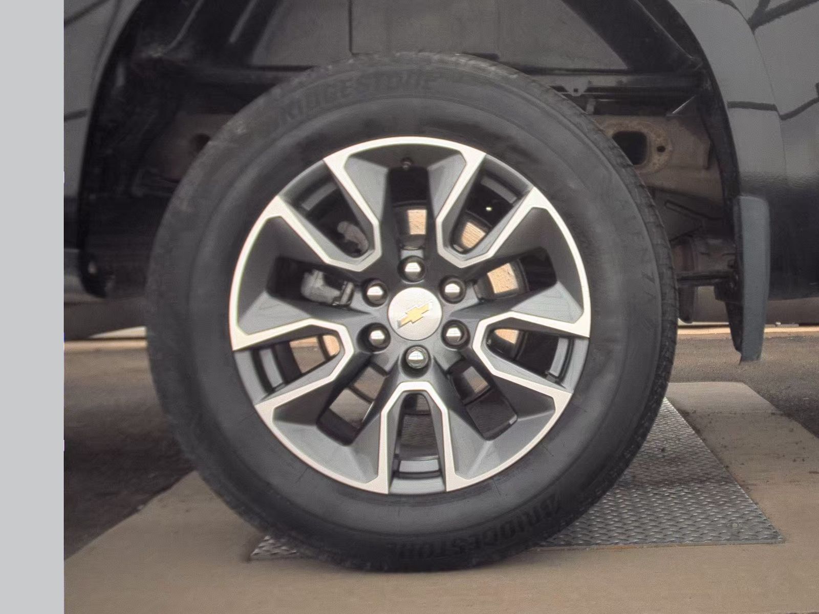 2023 Chevrolet Silverado 1500 LT AWD