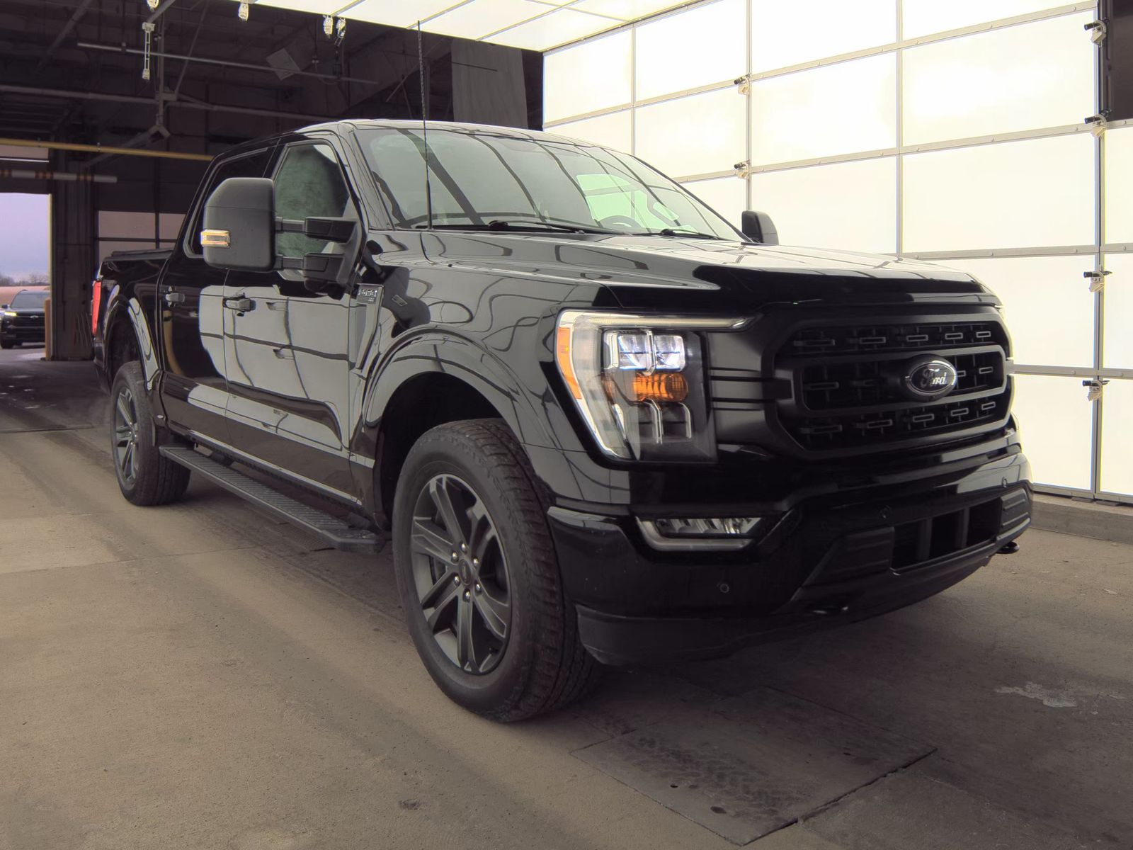 2023 Ford F-150 XLT AWD