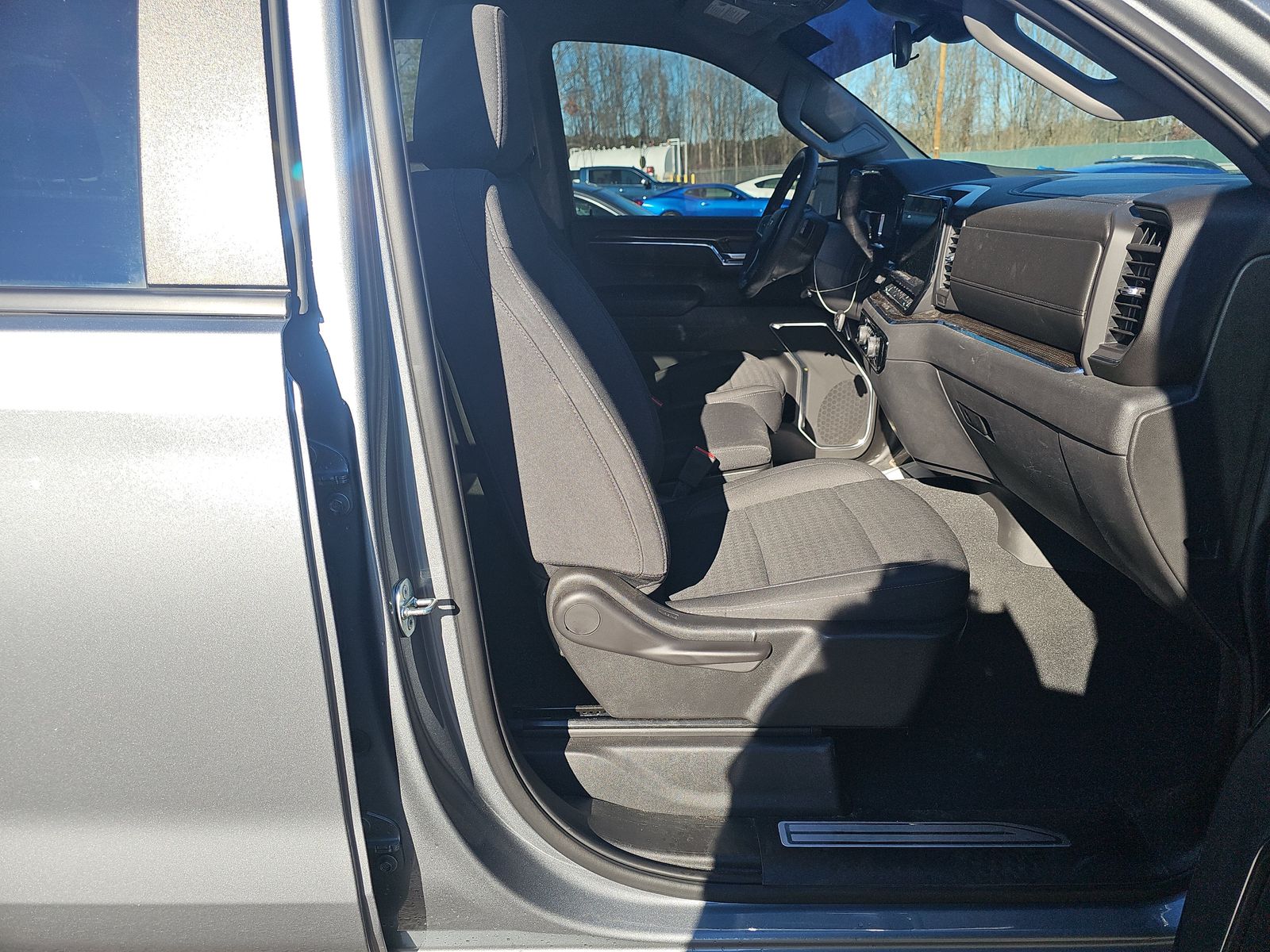 2023 Chevrolet Silverado 1500 LT AWD