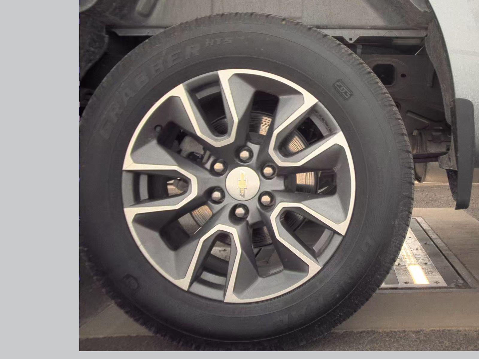 2023 Chevrolet Silverado 1500 LT AWD