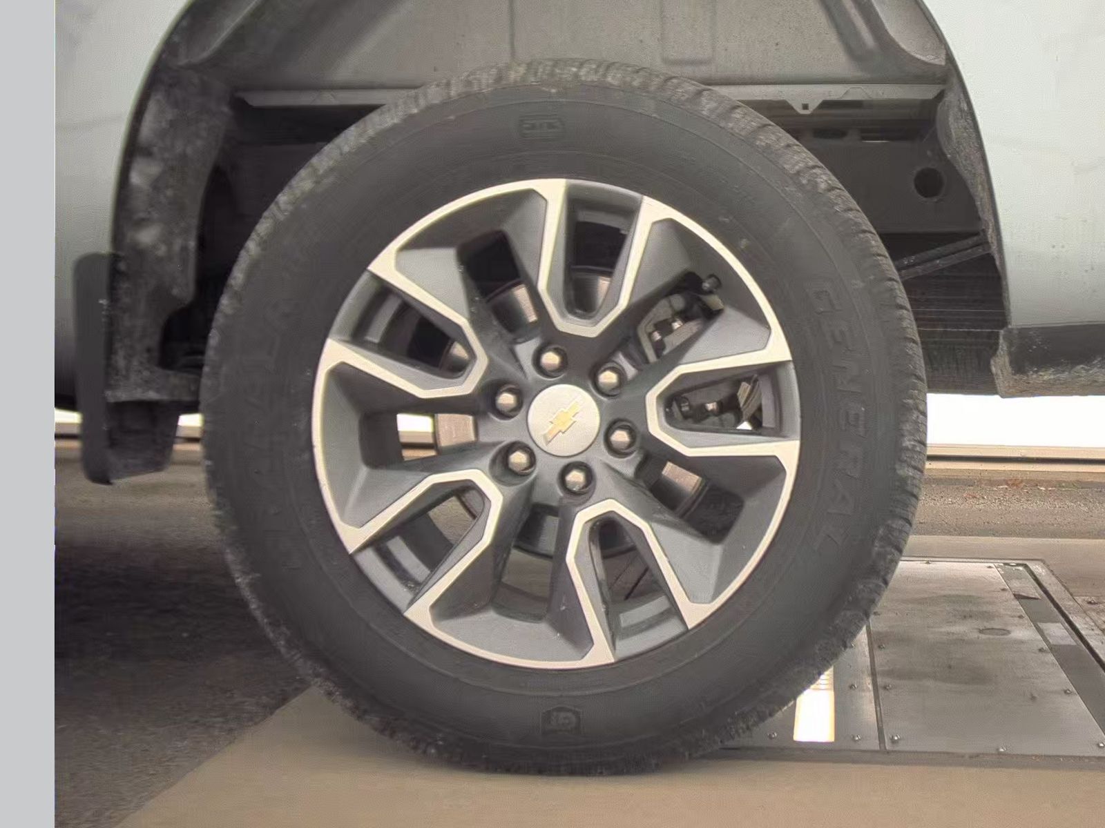 2023 Chevrolet Silverado 1500 LT AWD