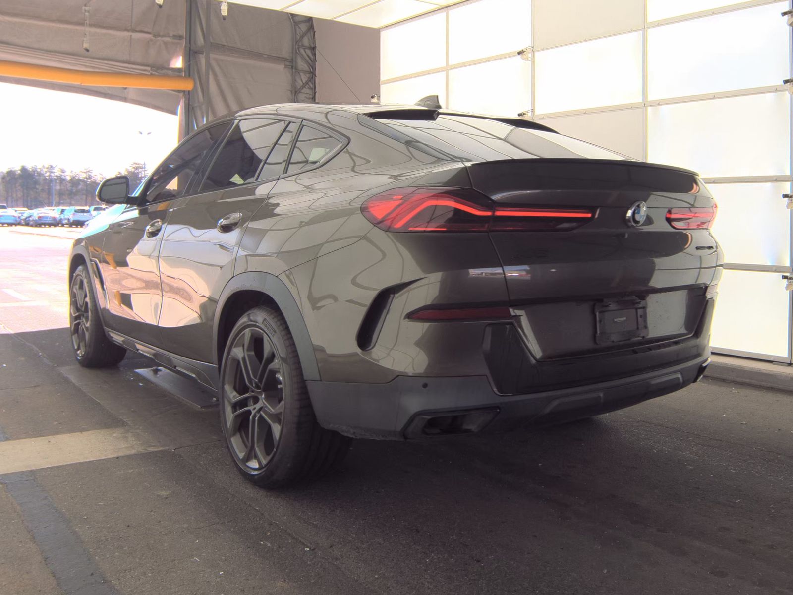 2021 BMW X6 sDrive40i RWD