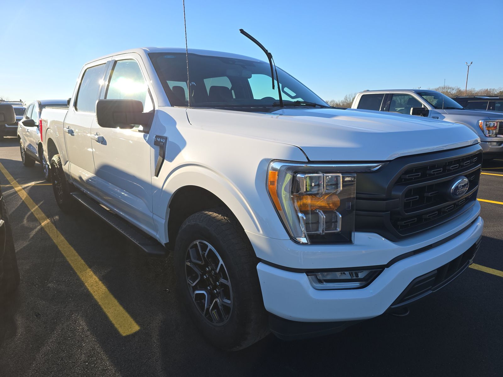 2023 Ford F-150 XLT AWD