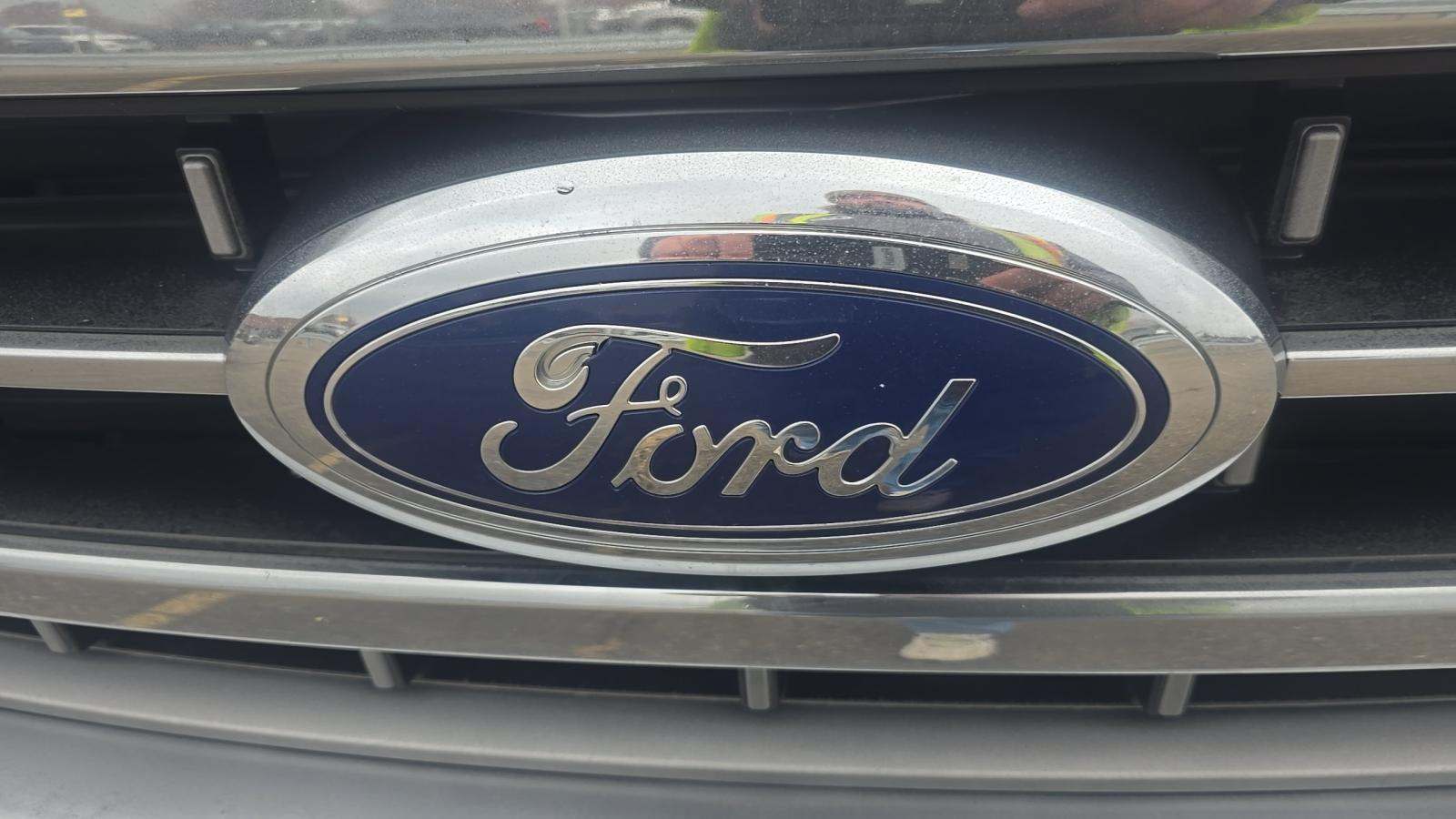 2023 Ford F-150 Lariat AWD