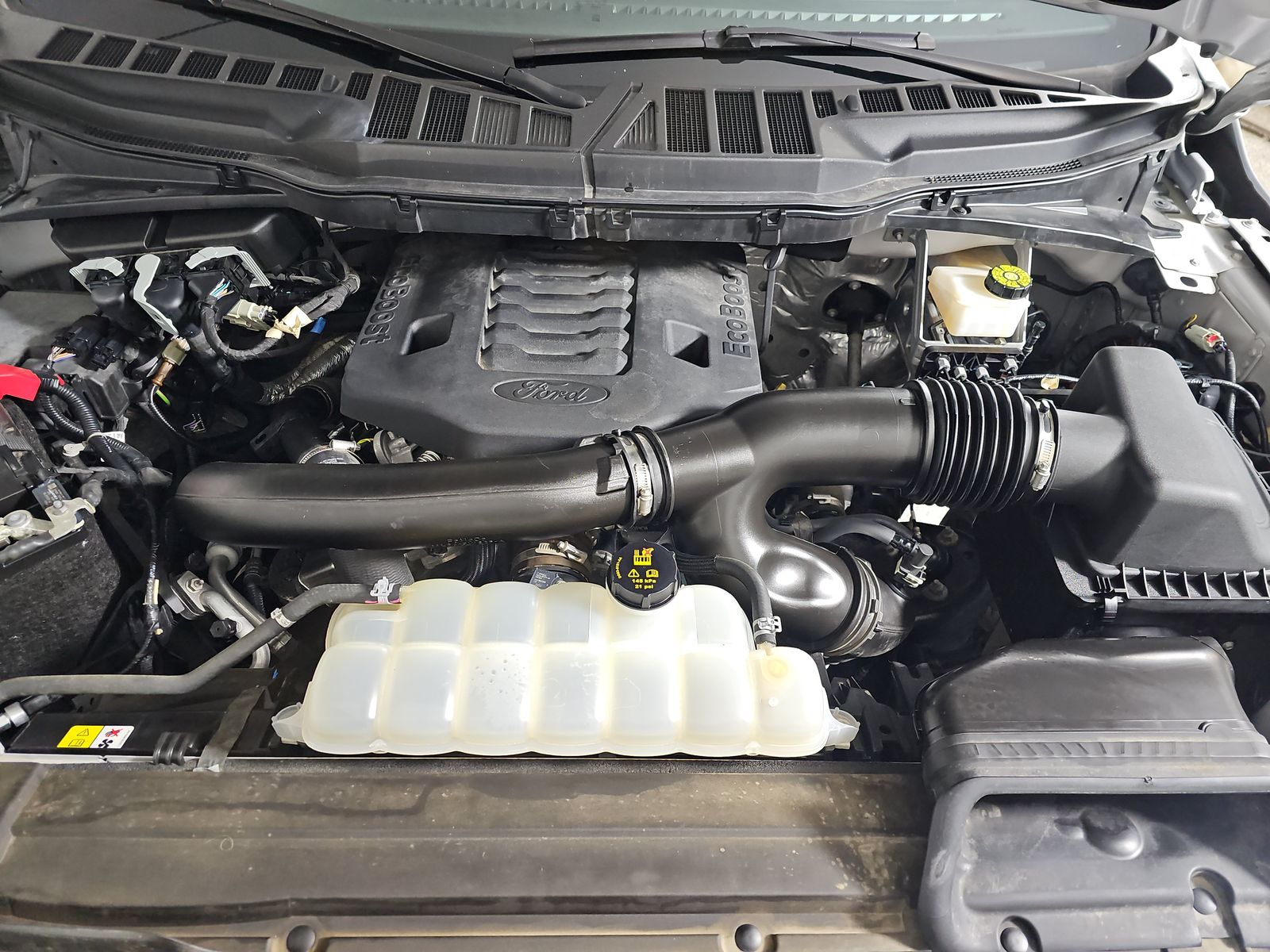 2023 Ford F-150 Lariat AWD