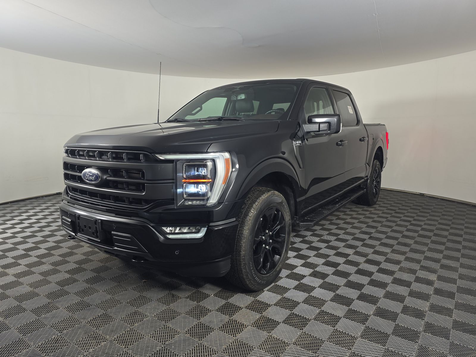 2023 Ford F-150 Lariat AWD