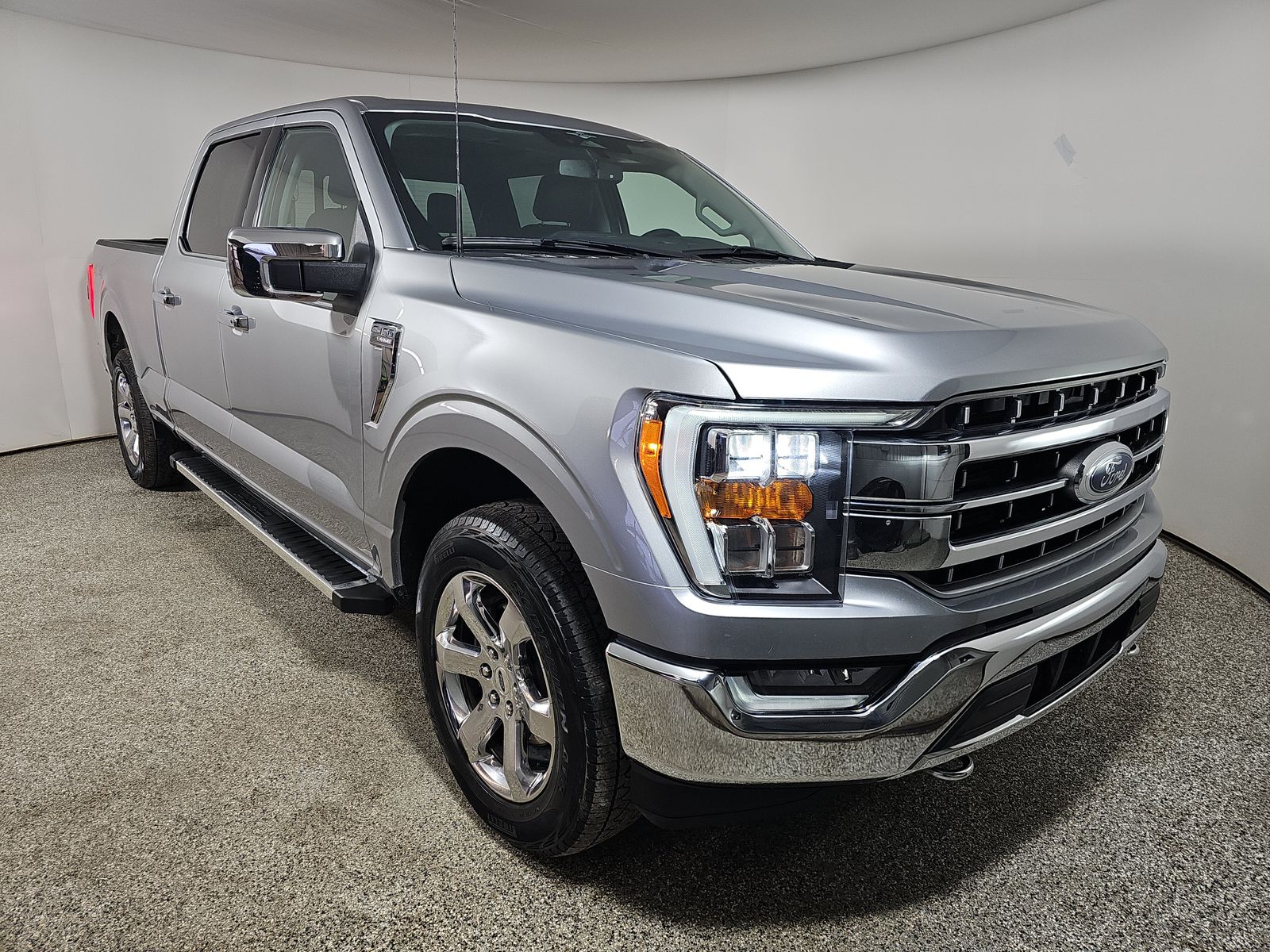 2023 Ford F-150 Lariat AWD