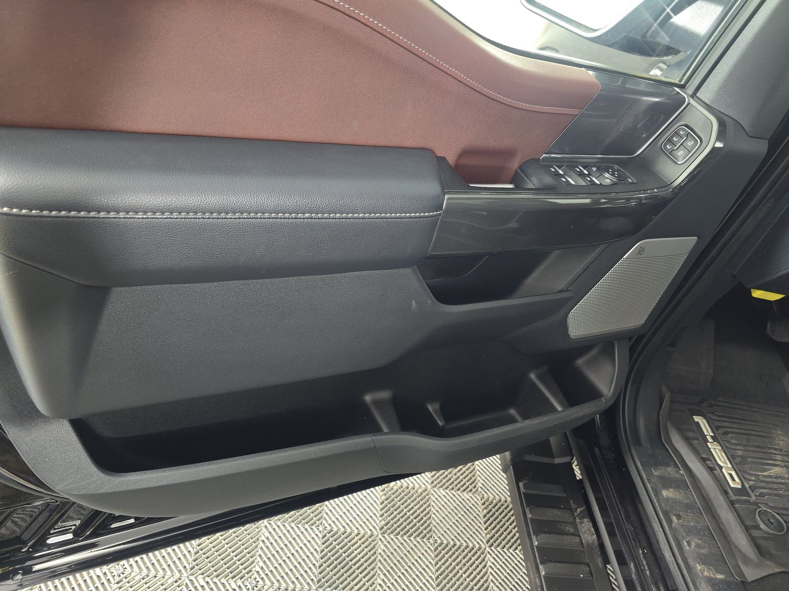 2023 Ford F-150 Lariat AWD