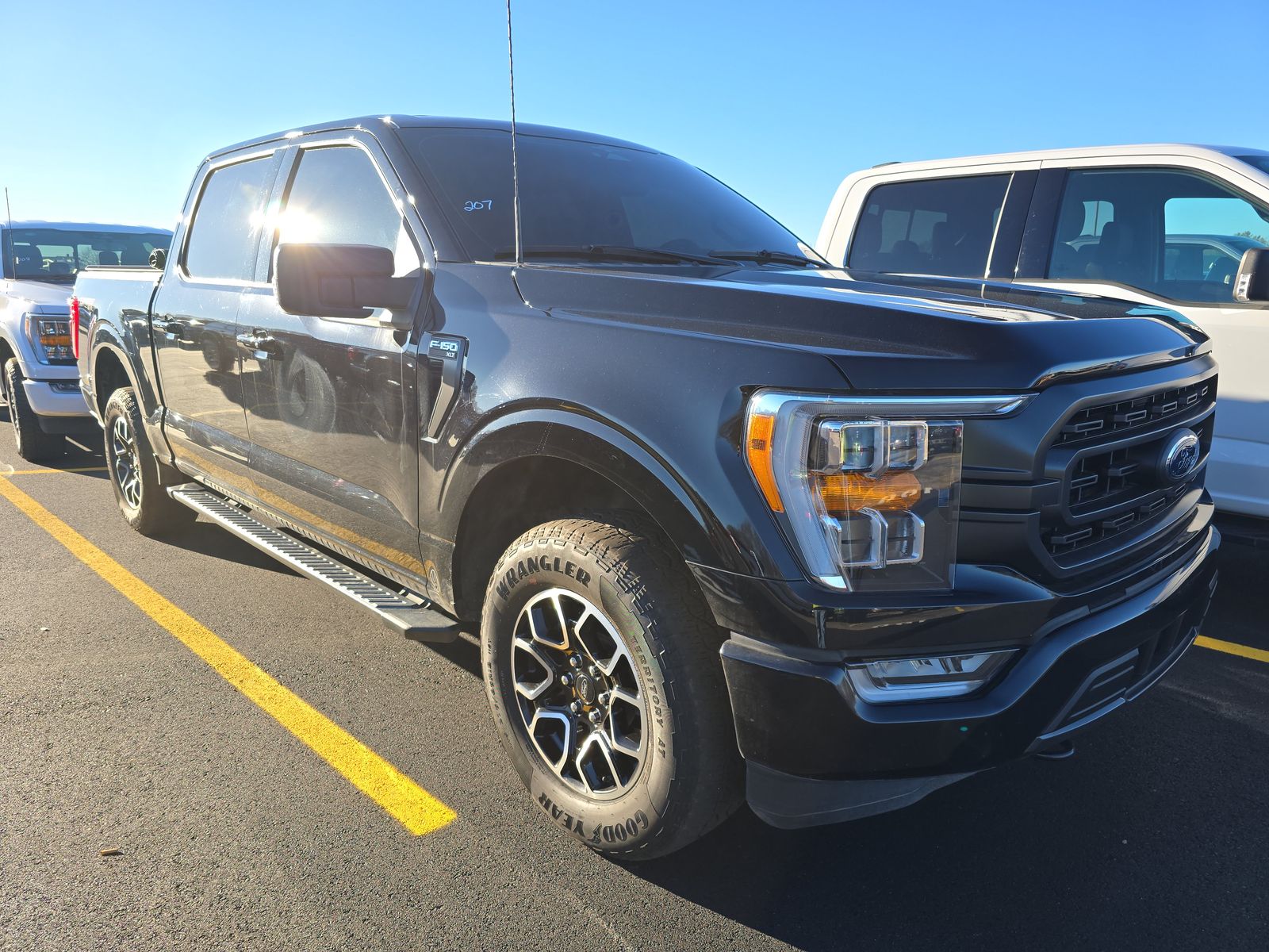 2023 Ford F-150 XLT AWD