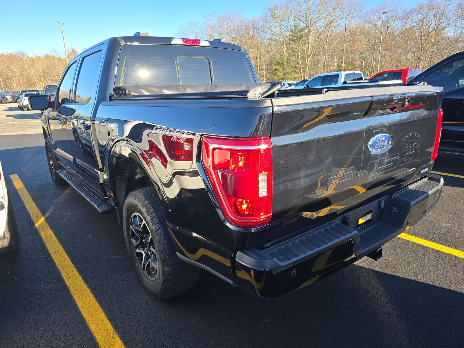 2023 Ford F-150 XLT AWD