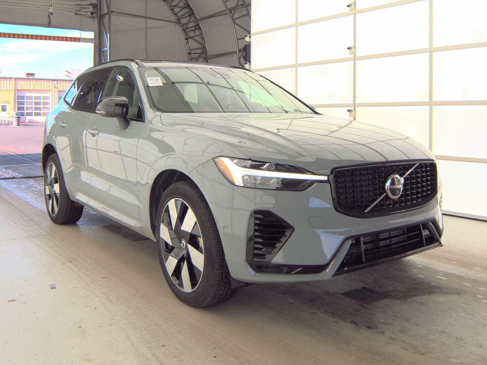 2024 Volvo XC60 Recharge T8 Plus AWD