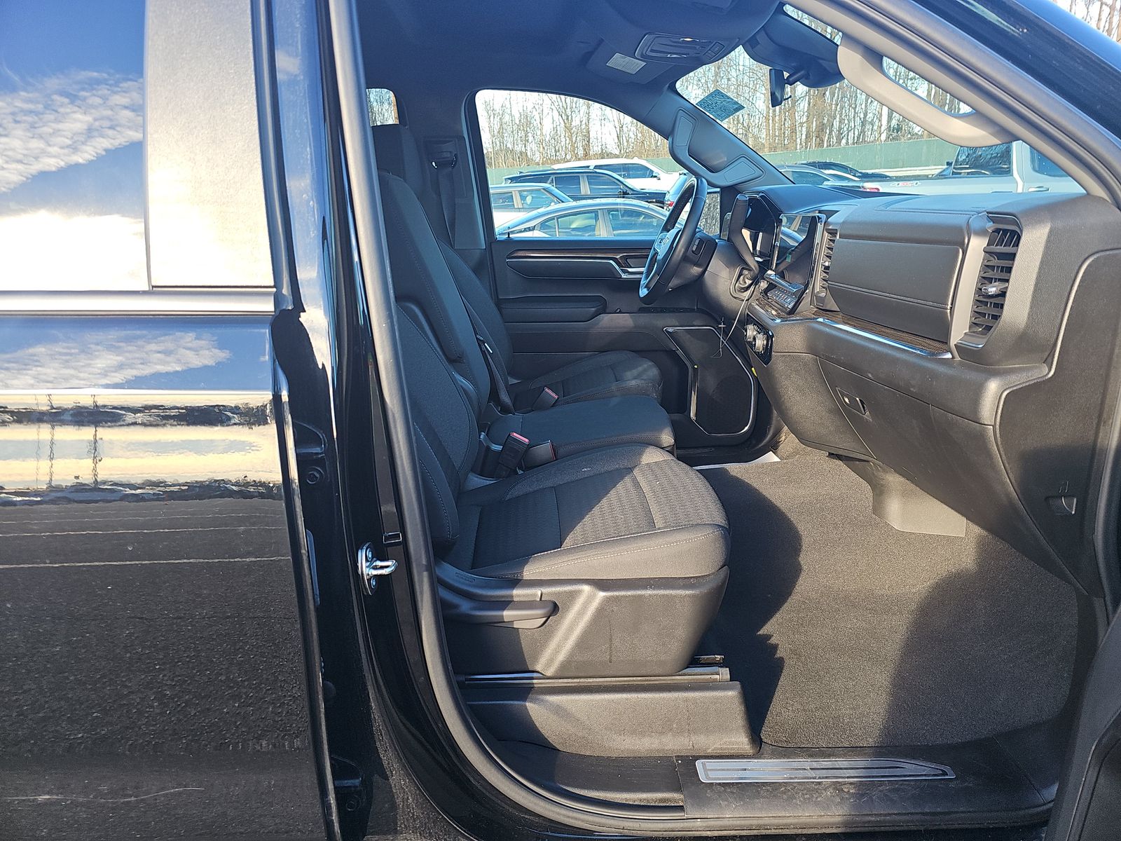 2023 Chevrolet Silverado 1500 LT AWD