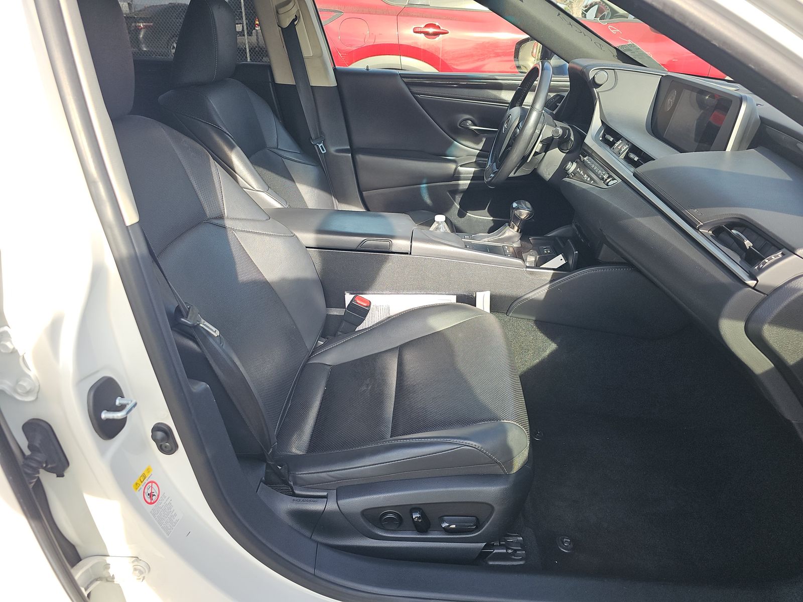 2019 Lexus ES ES 300h FWD