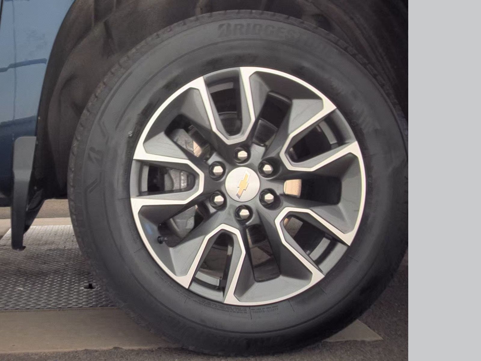 2023 Chevrolet Silverado 1500 LT AWD