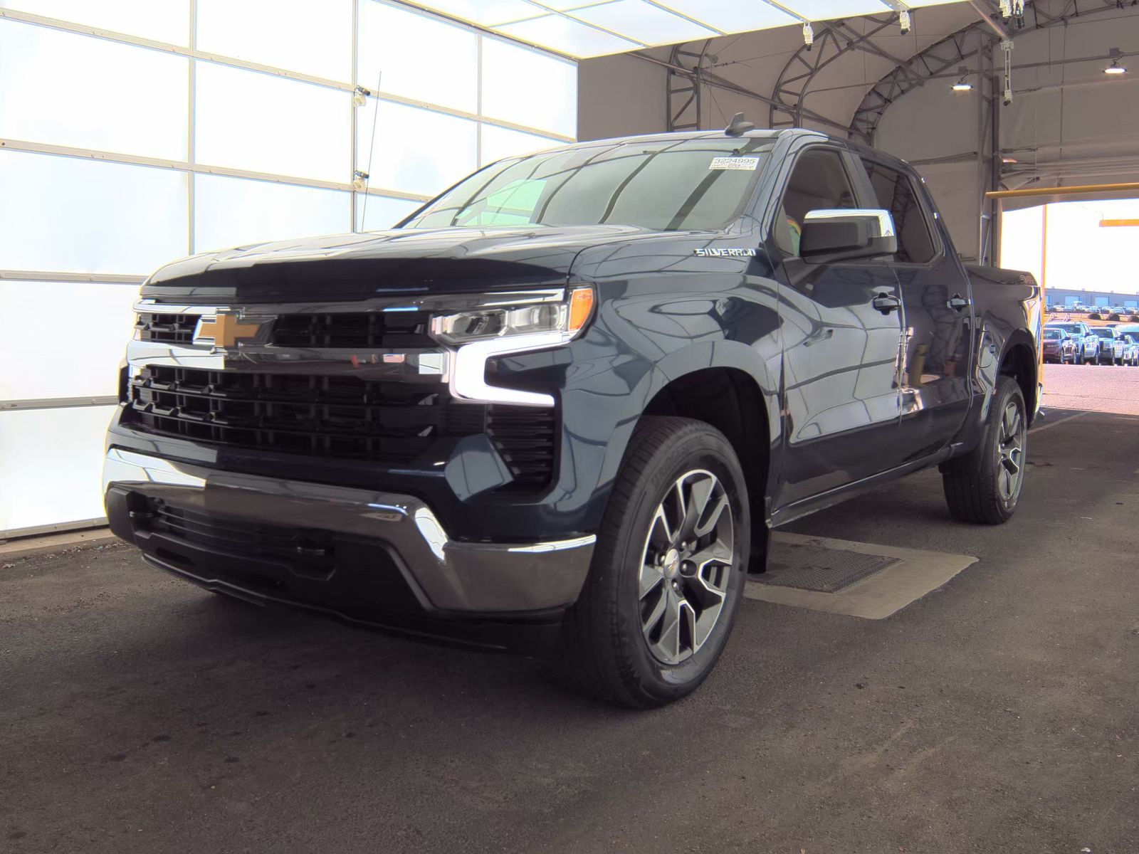 2023 Chevrolet Silverado 1500 LT AWD