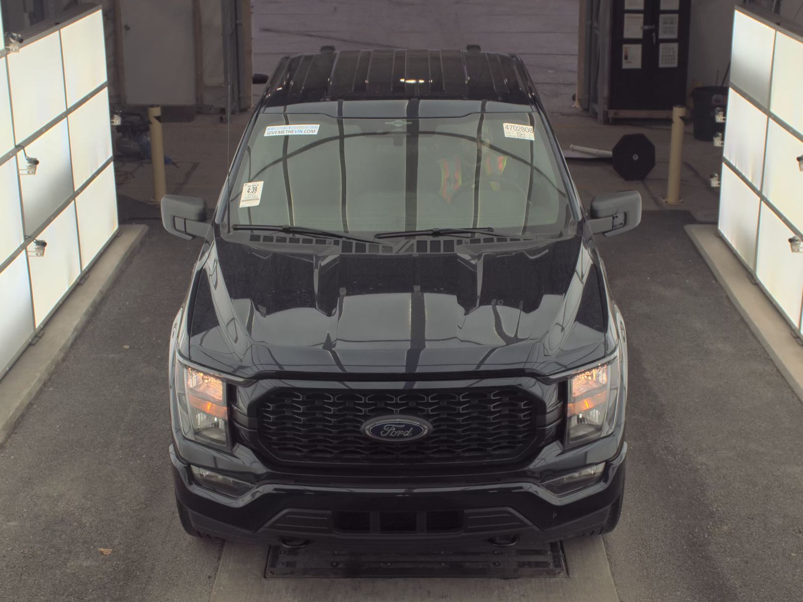 2023 Ford F-150 XL AWD