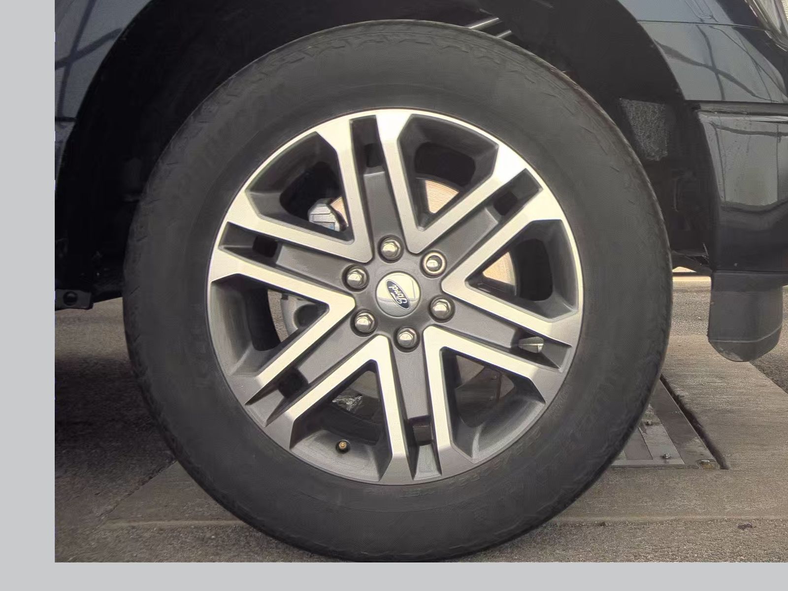 2023 Ford F-150 XL AWD