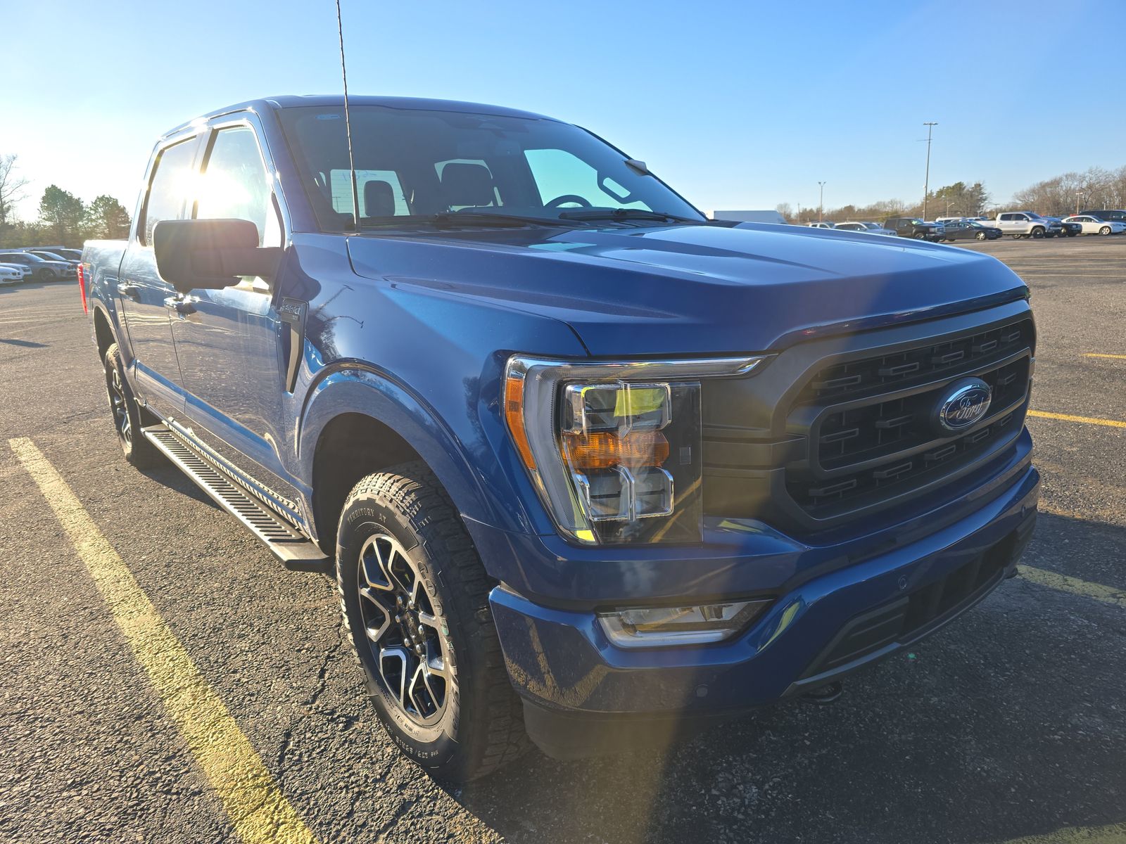 2023 Ford F-150 XLT AWD