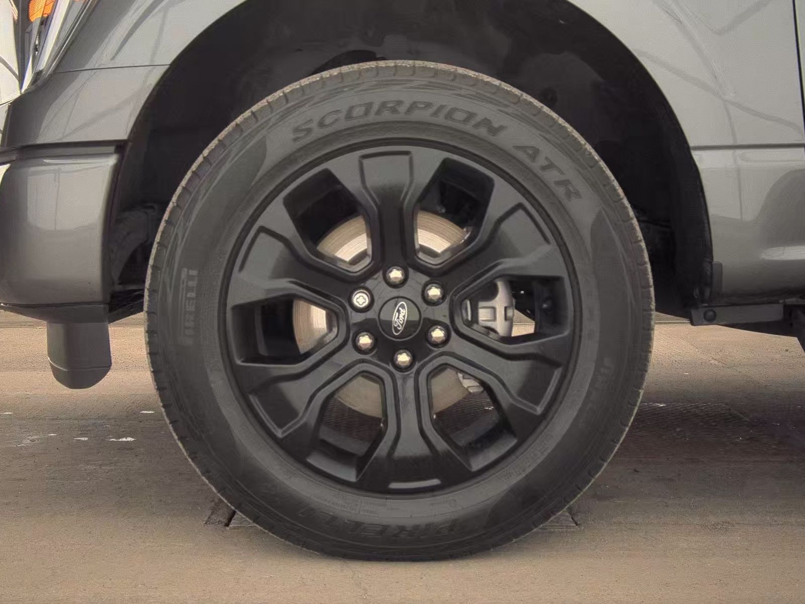 2023 Ford F-150 XLT AWD