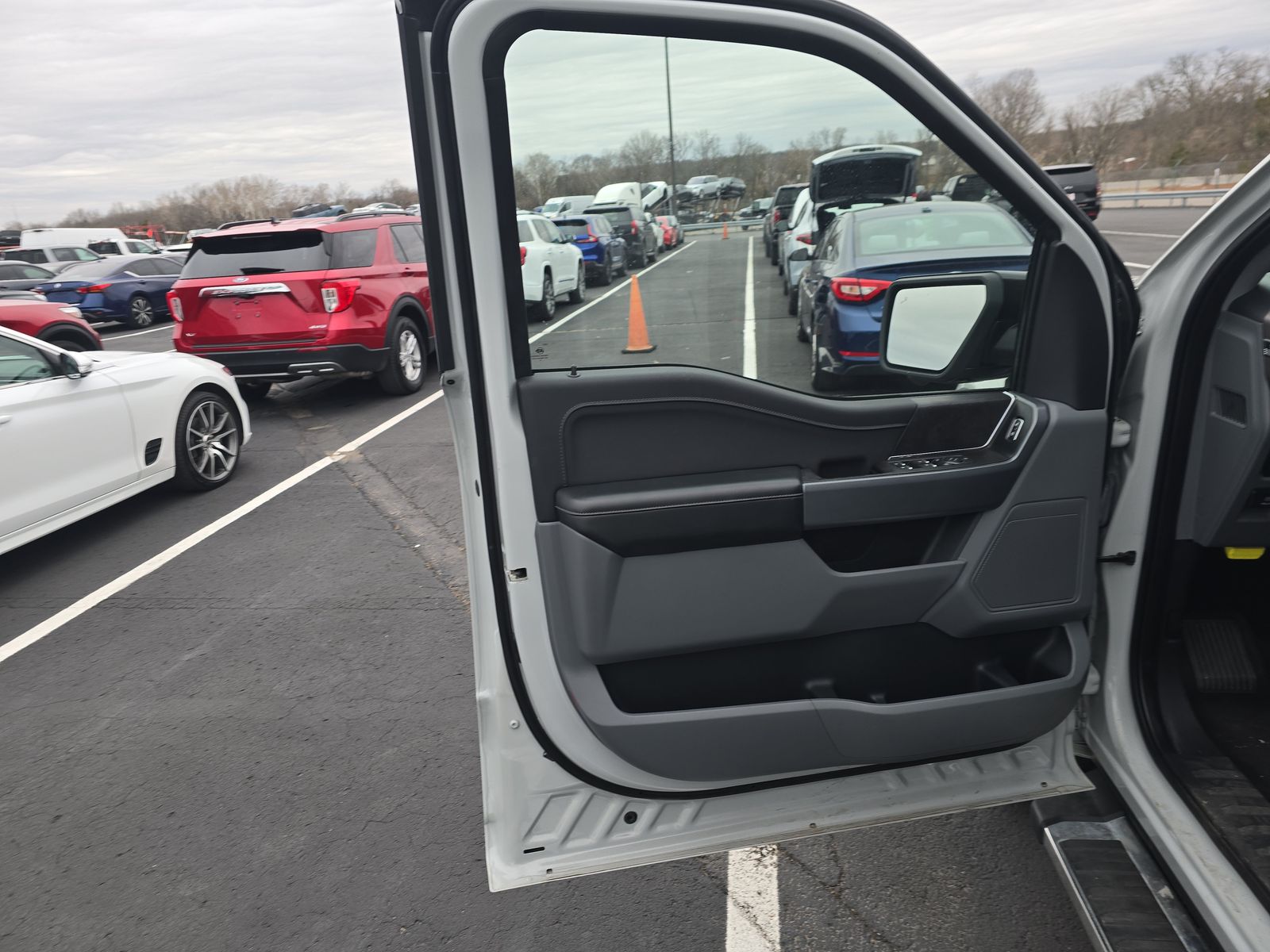 2024 Ford F-150 Hybrid XLT AWD