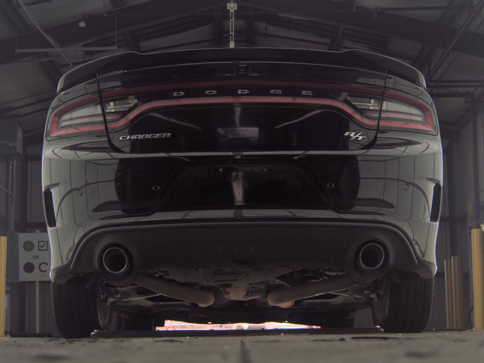 DODGE CHALLENGER - 8