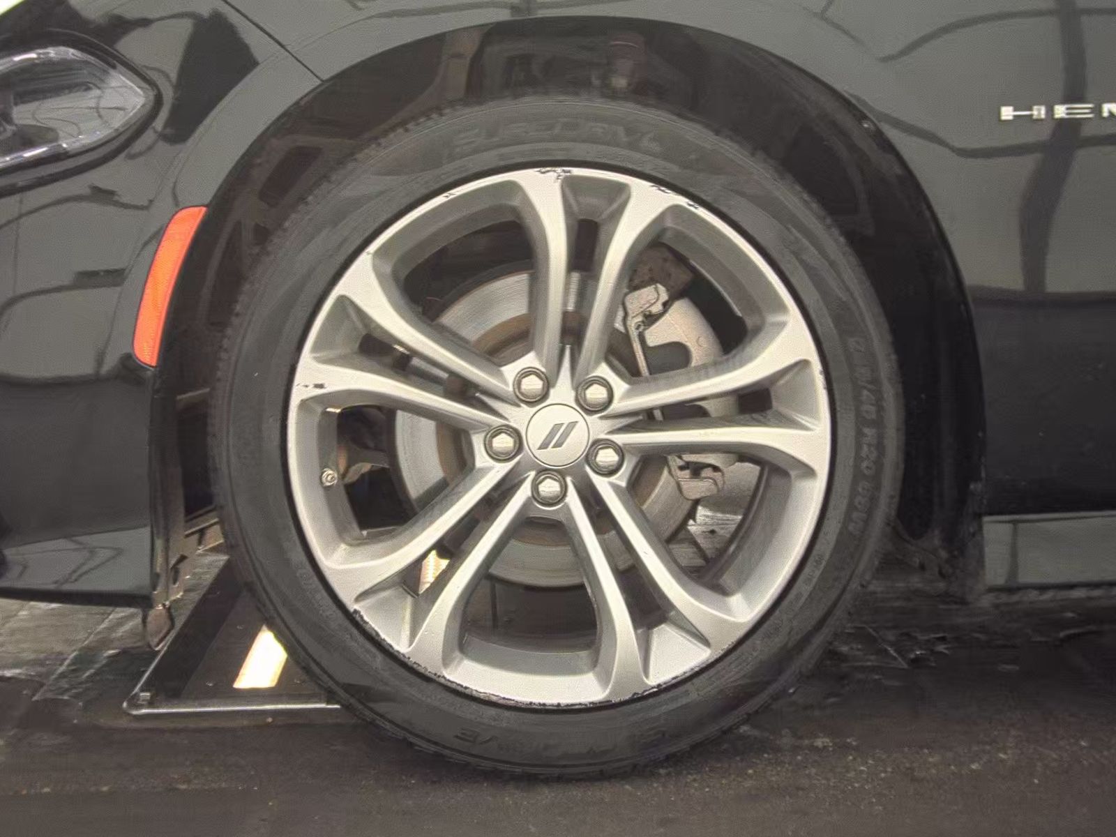 DODGE CHALLENGER - 10