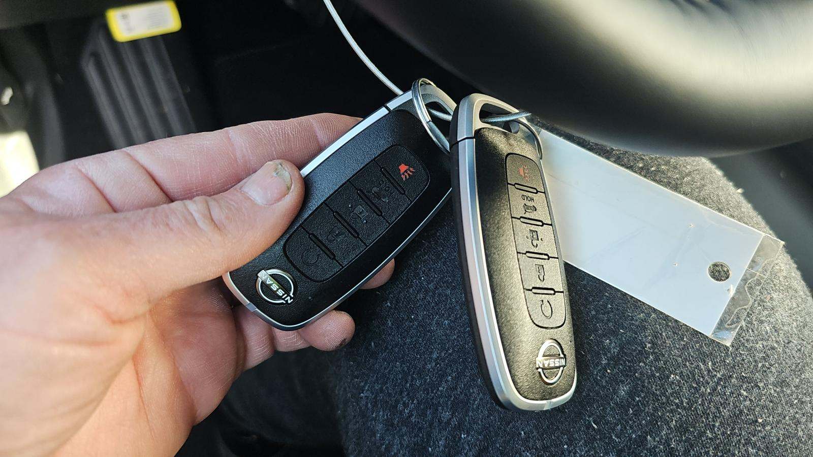 2025 Nissan Pathfinder Platinum FWD