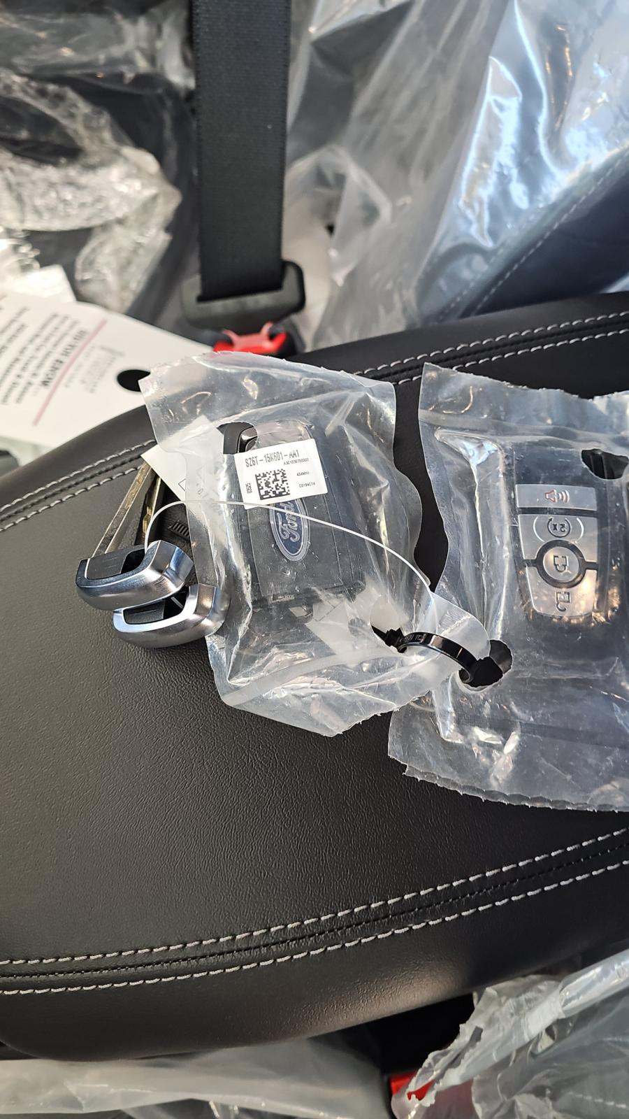 2025 Ford Ranger LARIAT AWD