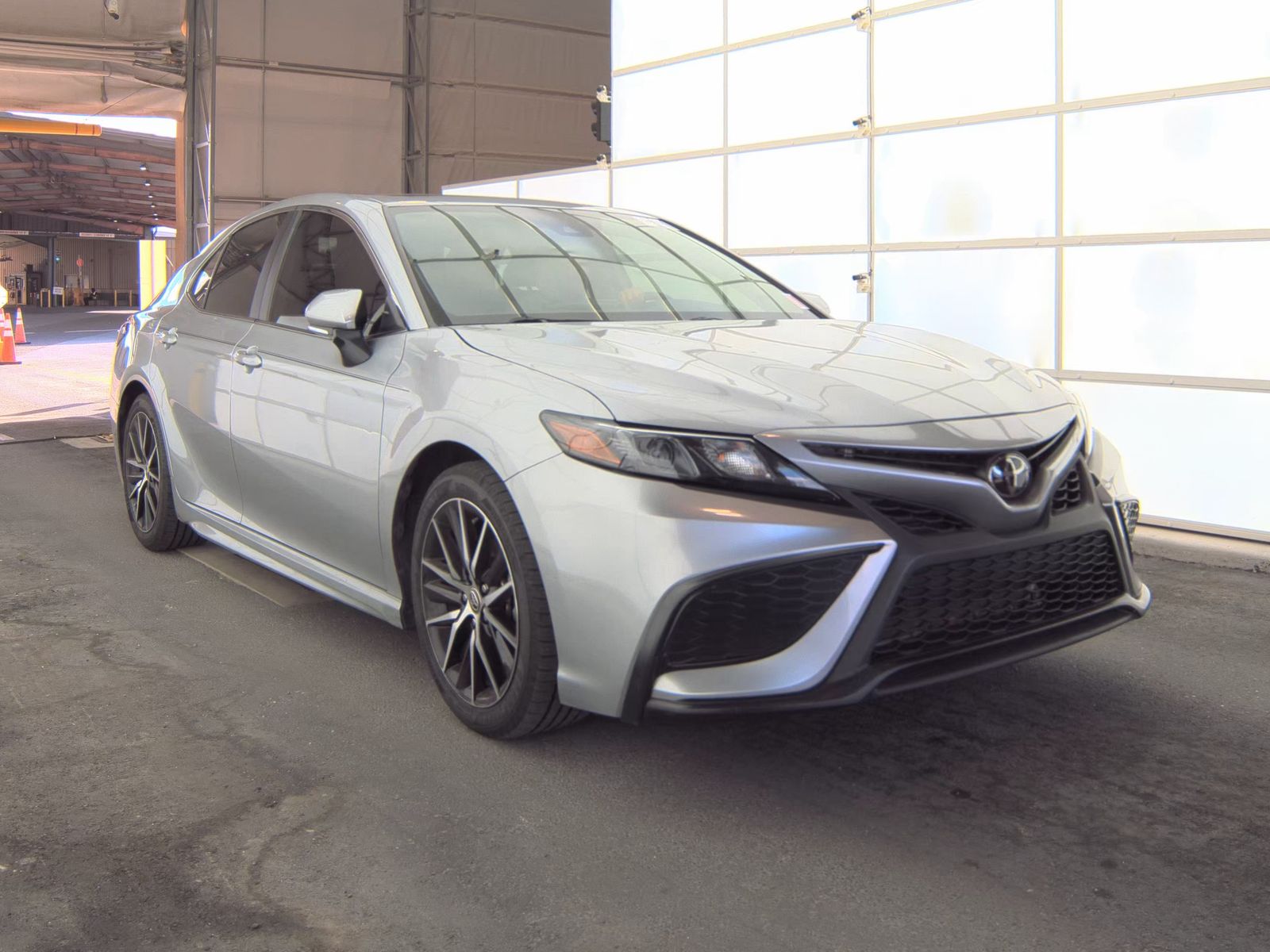 2024 Toyota Camry SE FWD