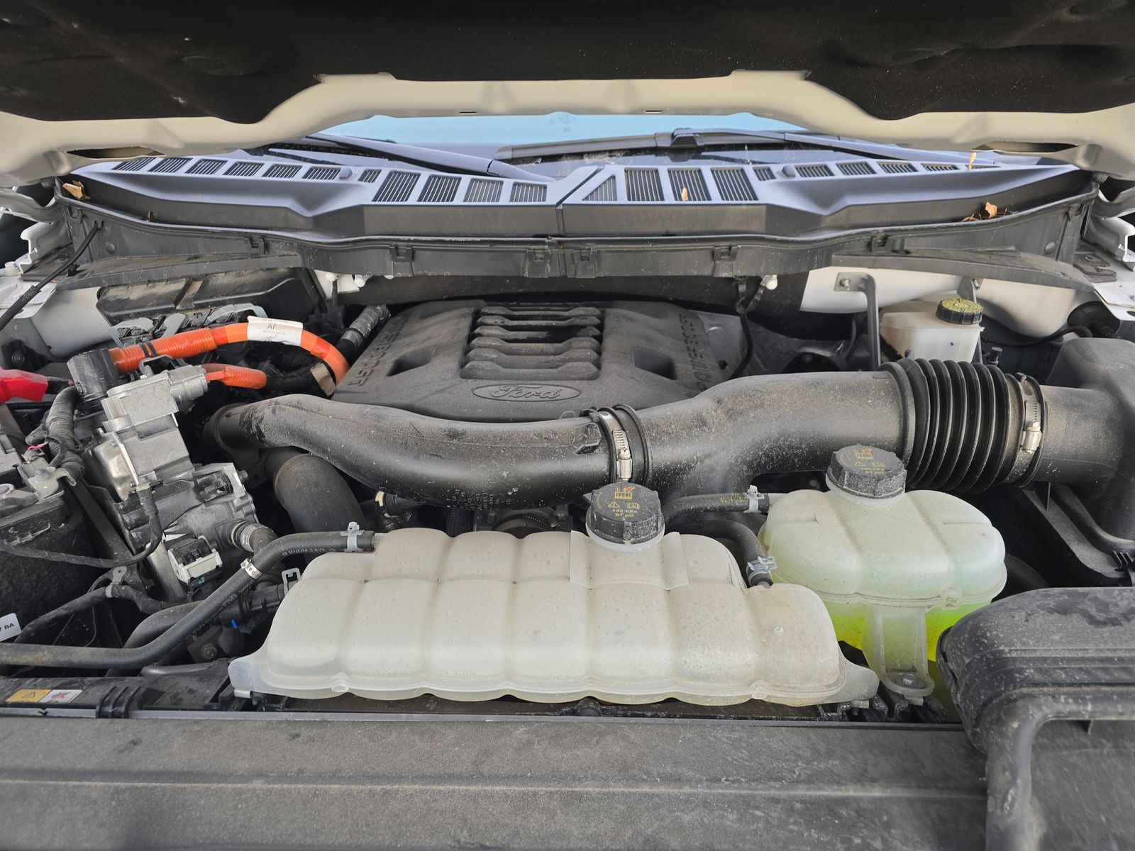 2023 Ford F-150 Hybrid XLT AWD