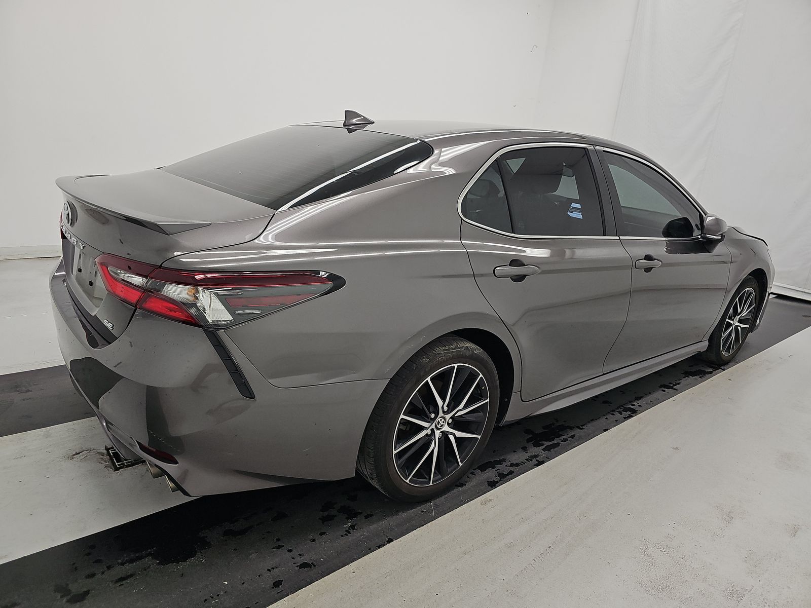 2024 Toyota Camry SE FWD