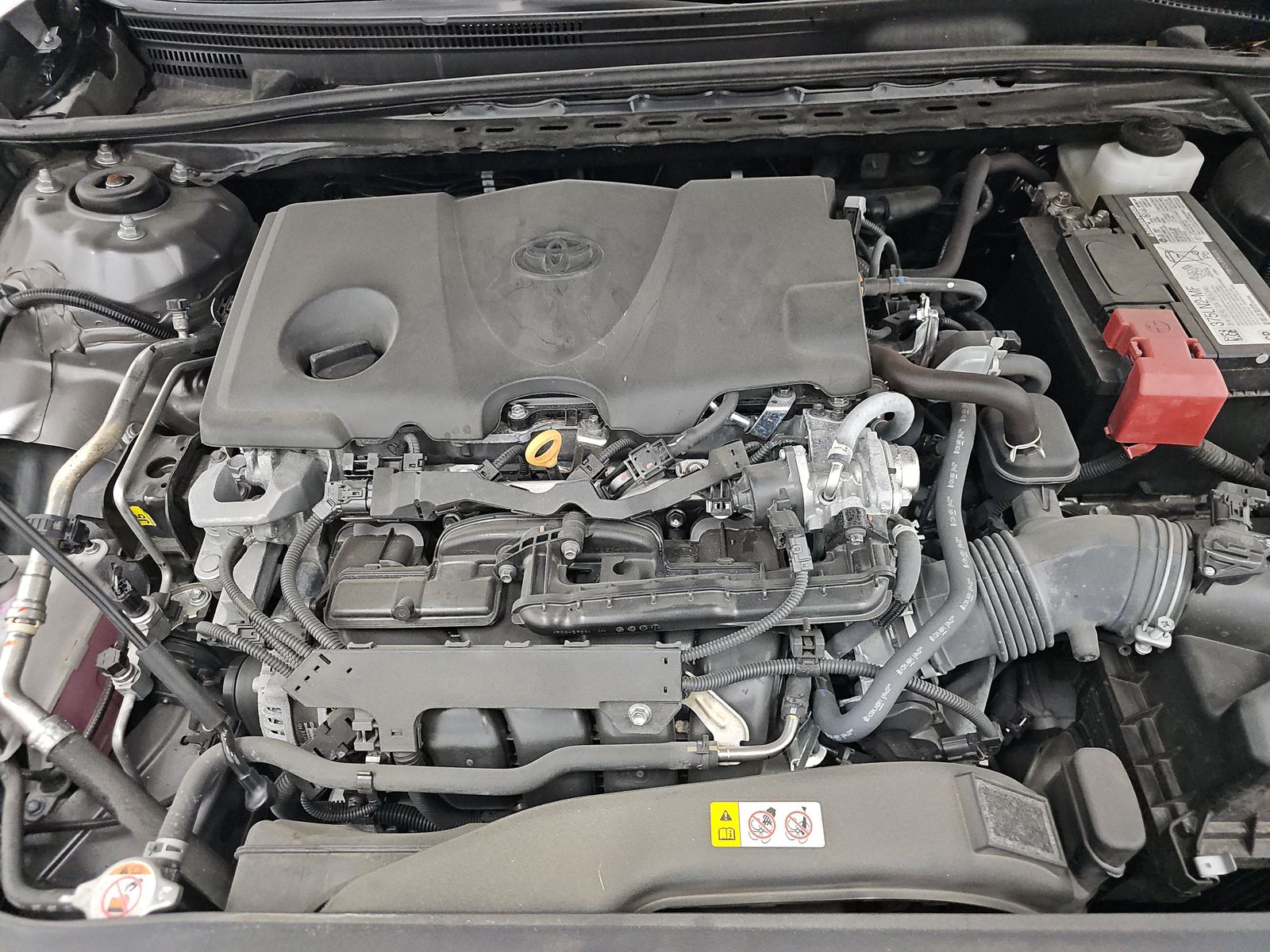 2024 Toyota Camry SE FWD