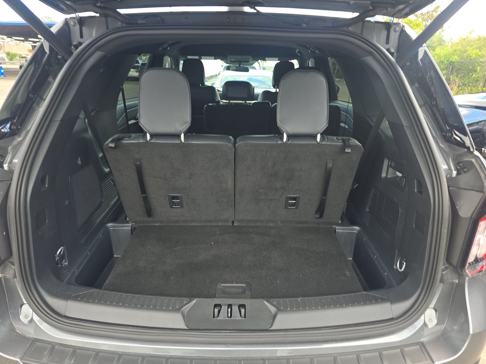 2025 Ford Explorer ST-Line AWD