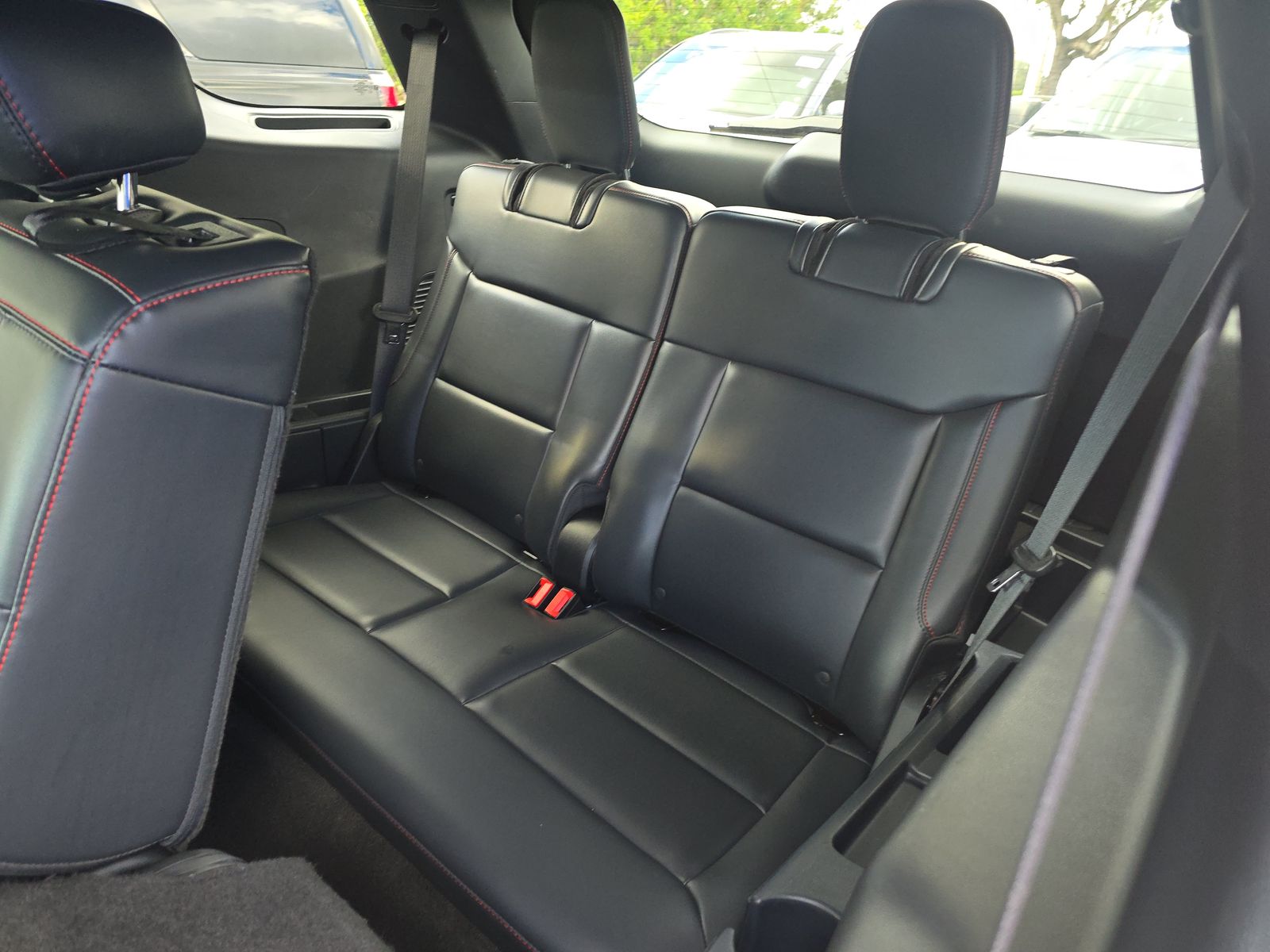 2025 Ford Explorer ST-Line AWD