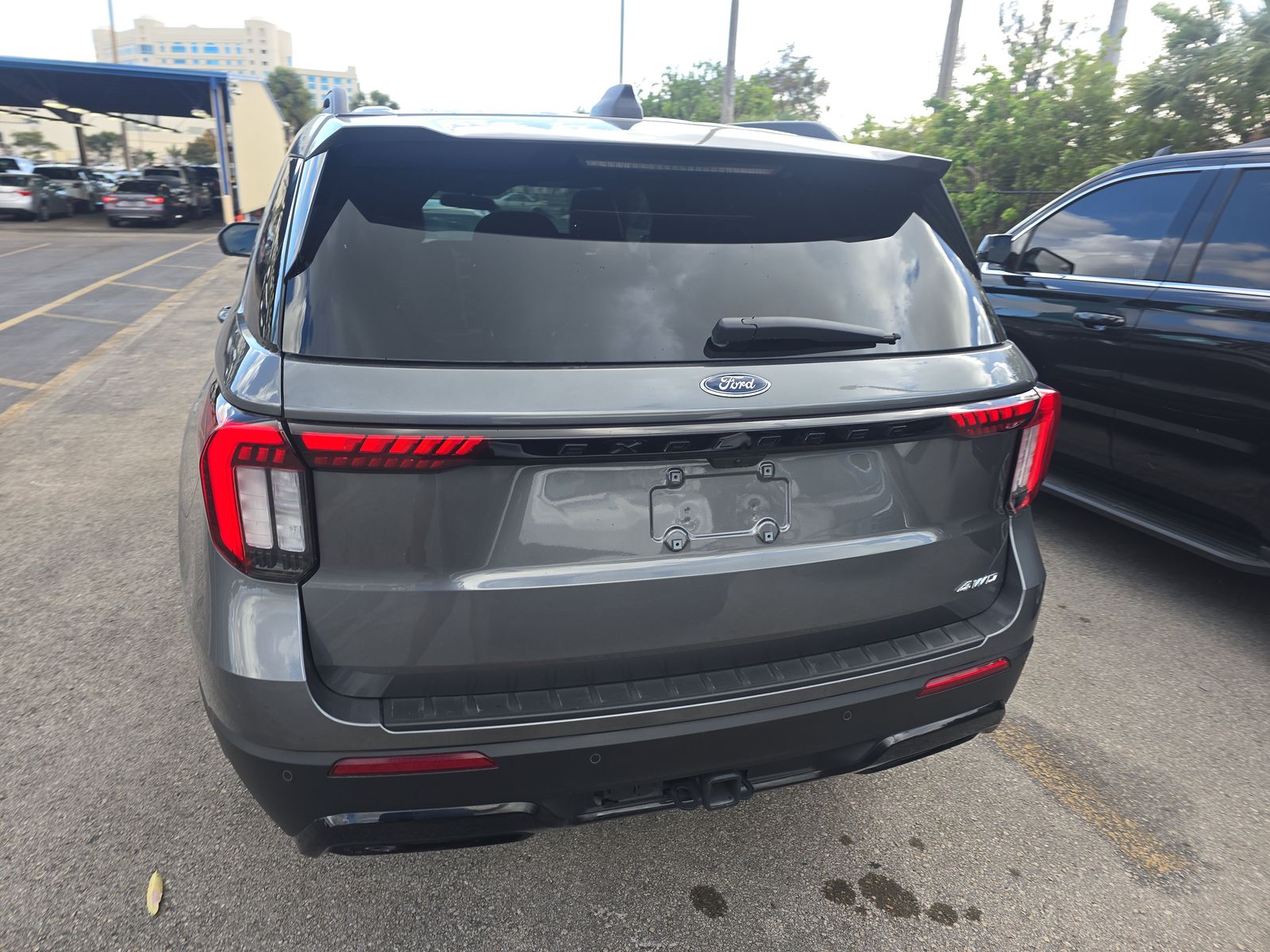 2025 Ford Explorer ST-Line AWD