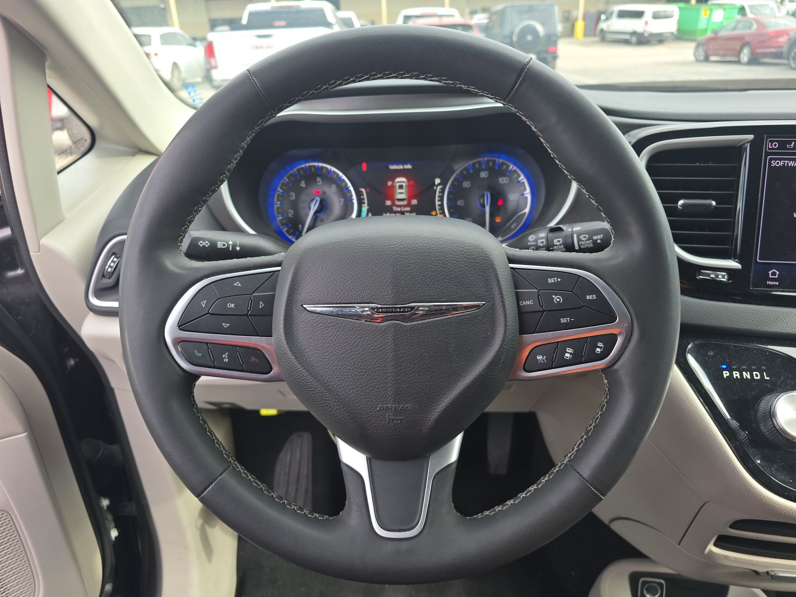 2023 Chrysler Pacifica Touring L FWD