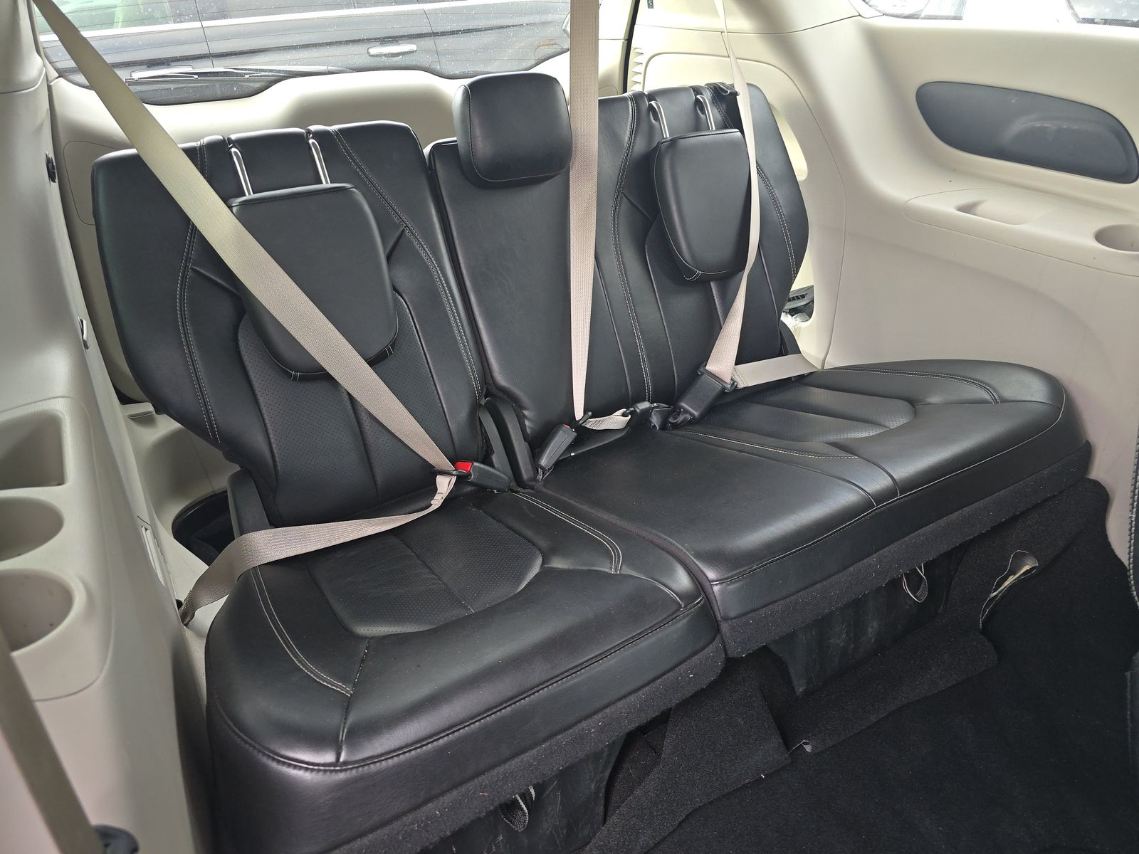 2023 Chrysler Pacifica Touring L FWD