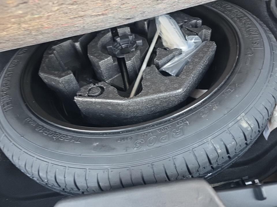 2018 Volvo XC90 T6 Momentum AWD