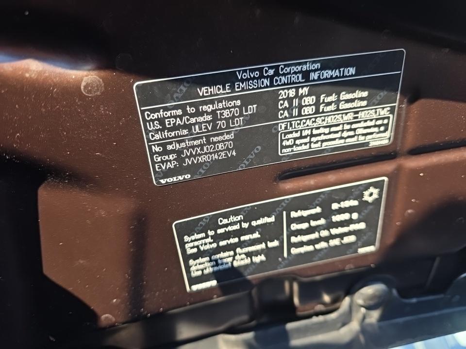 2018 Volvo XC90 T6 Momentum AWD